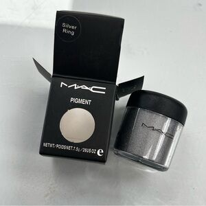 MAC Eyeshadow Pigment - Silver Ring